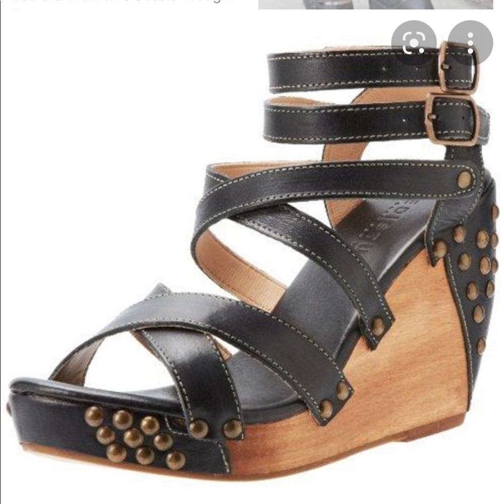 BED STU leather wedges